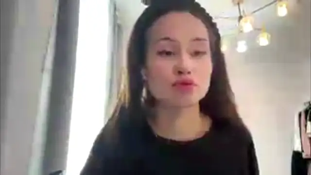 LuiseChhoun লাইভ XXX চ্যাট