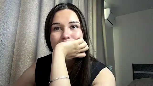 LuiseChhoun – webcam-show