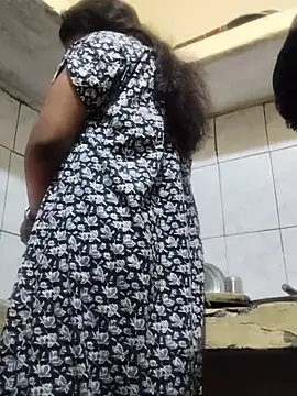 Czat XXX na żywo – Couple-deshi35