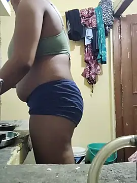 Chat XXX en directo de Couple-deshi35