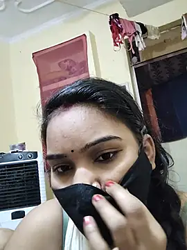 XXX chat uživo modela Couple-deshi35