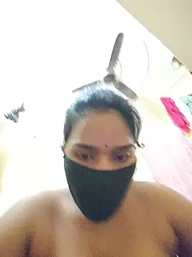 Couple-deshi35 Show in webcam