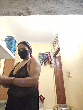 צ'אט XXX בשידור חי של Couple-deshi35