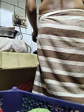 Couple-deshi35's Webcam Show