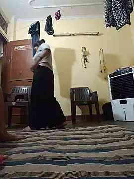 Živý XXX chat Couple-deshi35