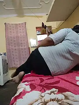 Chat XXX ao vivo de Couple-deshi35