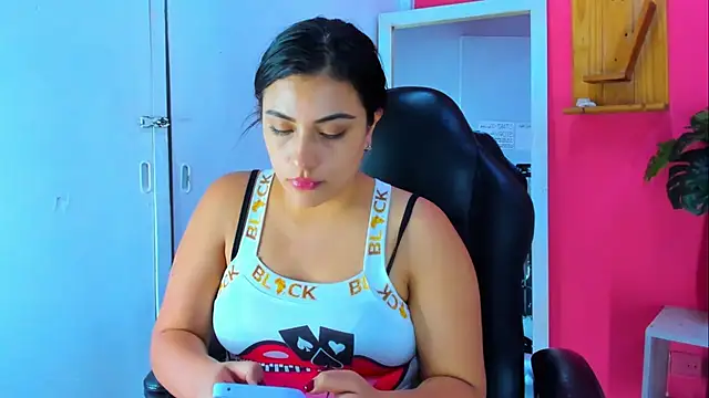 nezuko__chann_ Pertunjukan Webcam