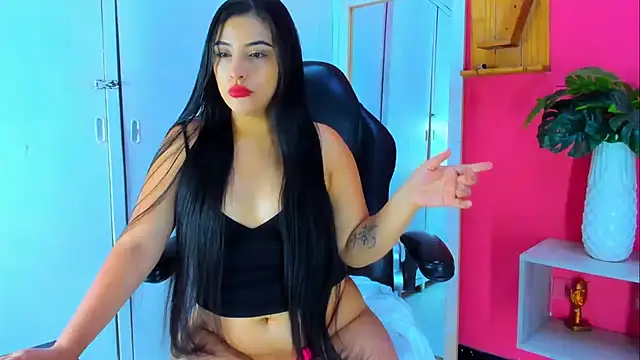 nezuko__chann_'s Webcam Show