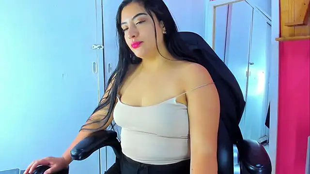 nezuko__chann_ Webcam Show