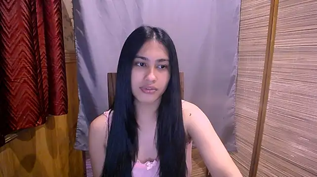 Show de hugecock_cortesi na webcam