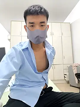 liuqi000 Show Webcam