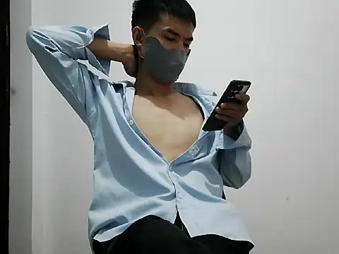 liuqi000 网络视讯表演