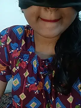 แชท XXX สดของ sweetyswetha31