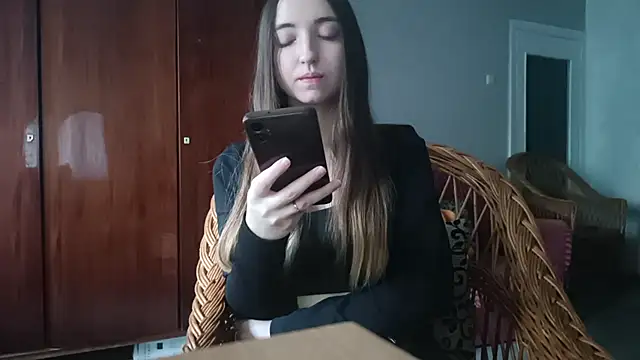 WynonaFarhat Webcam-Show