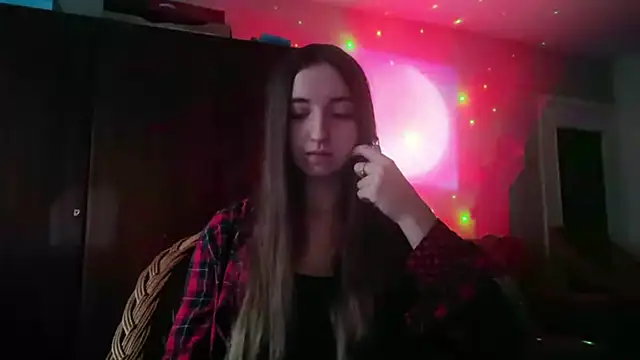 WynonaFarhat's Webcam Show
