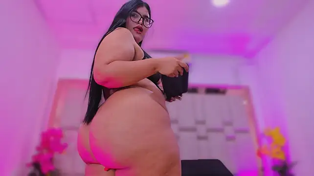RosyBloom7 XXX чат на живо