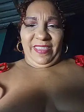 Czat XXX na żywo – RoxanaQueen_