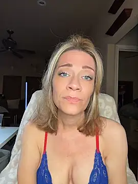 EdenDelilah1's Webcam Show