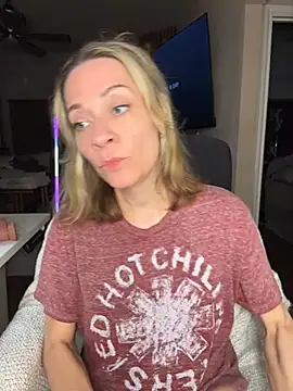 EdenDelilah1's Webcam Show