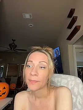 EdenDelilah1 Show Webcam