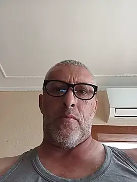 Webkamerová show MAG578