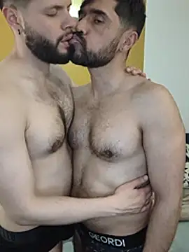 TonyAndTroy Show in webcam