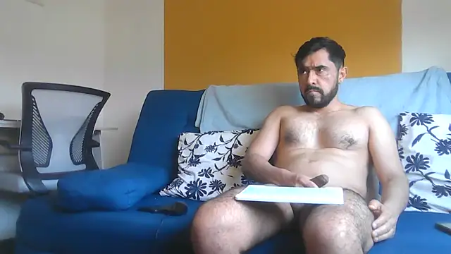 TonyAndTroy: διαδικτυακό σόου στην κάμερα