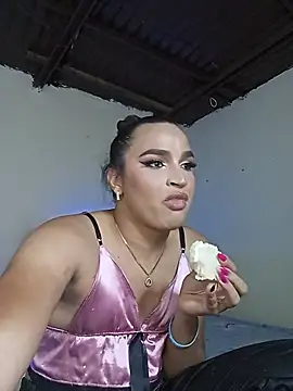 kylieloliskiss Show in webcam