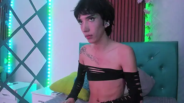 Show de urfav_doll na webcam