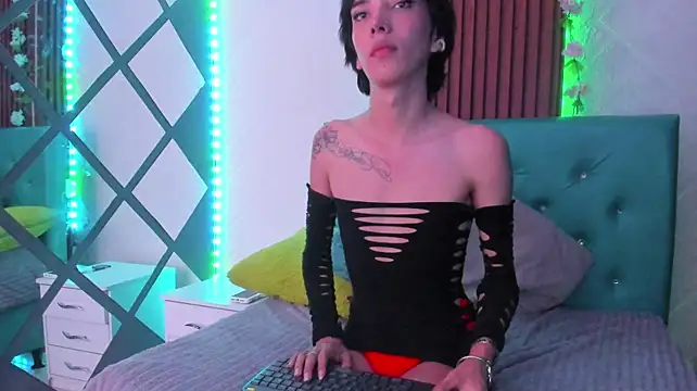 urfav_doll Webcam show