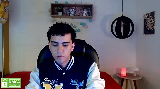 noah_bluex Webcam show