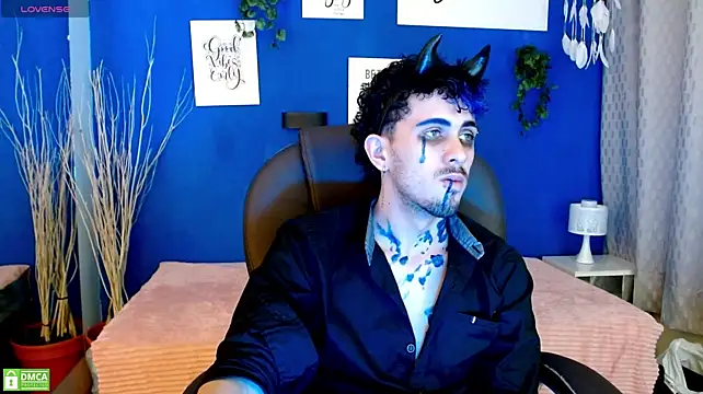noah_bluex Show Webcam