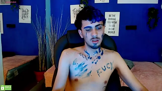 noah_bluex webkamerás műsora