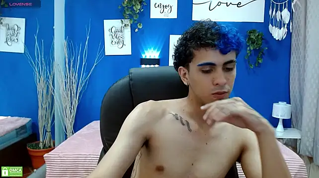noah_bluex Webcam-Show