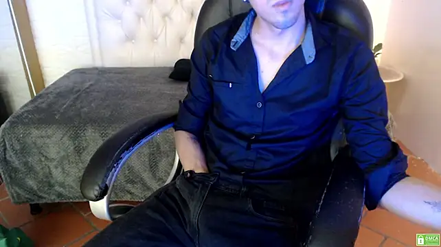 noah_bluex Шоу с уебкамера