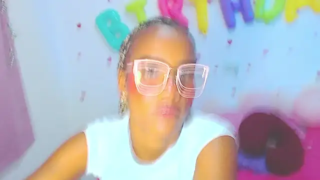 โชว์เว็บแคมของ ebony_cocklover69