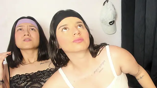 victoria_and_andra Webcam Show