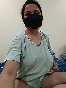 Ragni-kaur XXX чат на живо