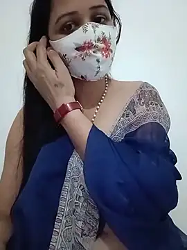 Chat +18 de Ragni-kaur ao vivo