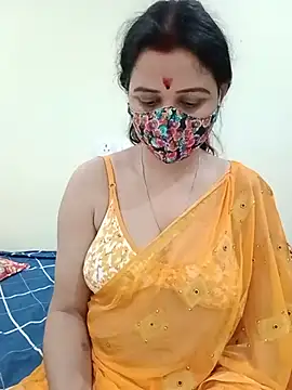 Chat +18 de Ragni-kaur ao vivo