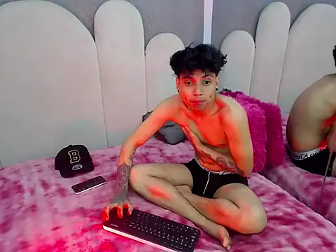 Show de boy_hot_sexyy na webcam