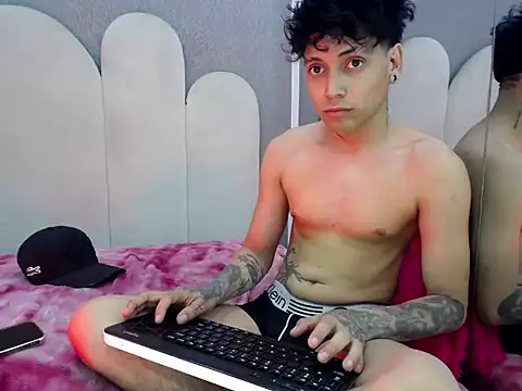 Show modela boy_hot_sexyy na web-kameri