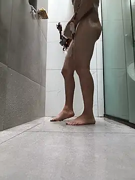 Show de menino27quente na webcam