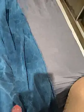 Show de menino27quente na webcam