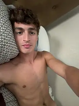 pdaddy071000 – webcam-show