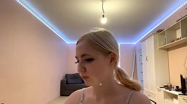AnnitaNumga Live XXX-chat