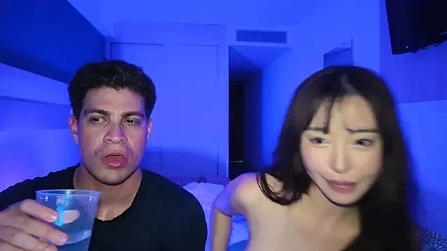 Show de ConejosHentai na webcam