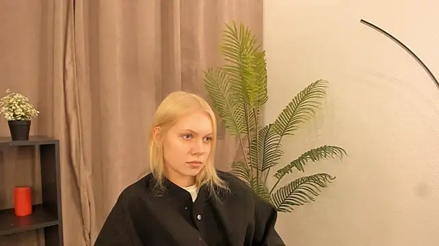 ChelsieAranas XXX чат на живо