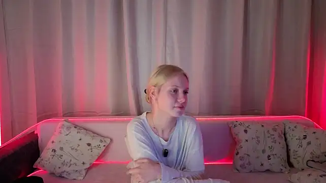 ChelsieAranas' Live XXX Chat