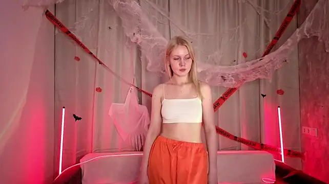 ChelsieAranas' Live XXX Chat